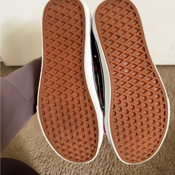 Vans Black Floral Old Skool Sneakers Size 8 - Picture 11 of 11